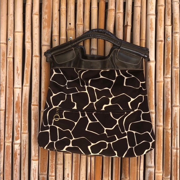 Unbranded Handbags - Giraffe Print Fold-over Handle or Crossbody Bag